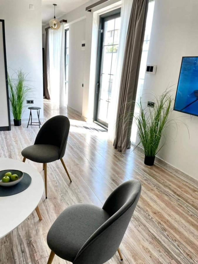 Grey House Aparthotel Zovuni Exterior foto